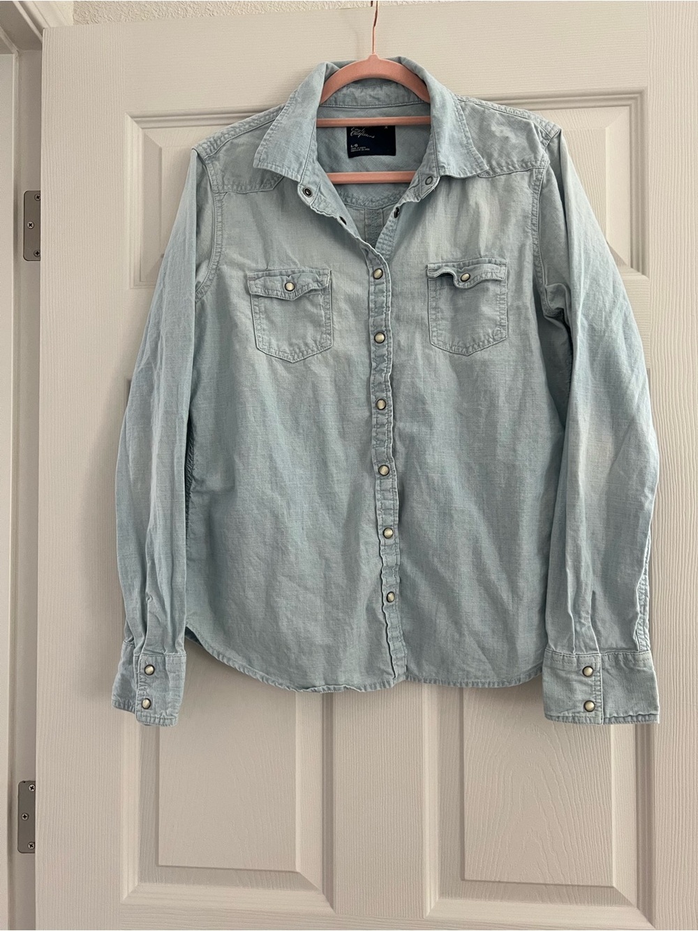 American Eagle Outfitters Light Denim Button-Down Shirt